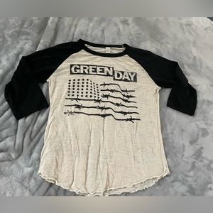 Women’s Green Day 3/4 Sleeve Burn Out Raglan / Baseball Tee